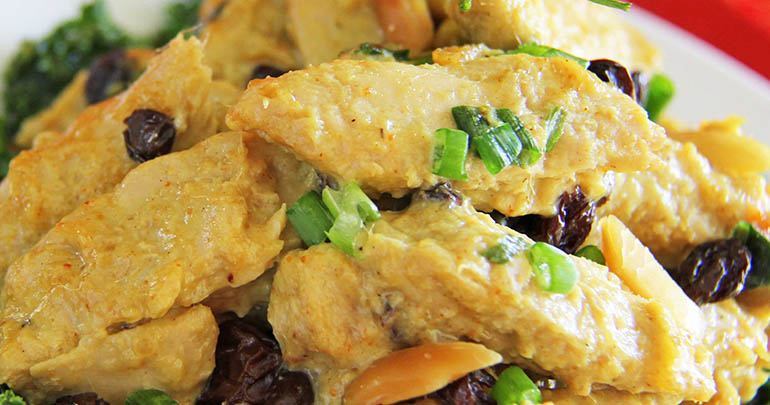 BIFES DE CARNE VEGETAL CON CREMA AL CURRY